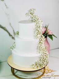 Свадебный торт с гипсофилом